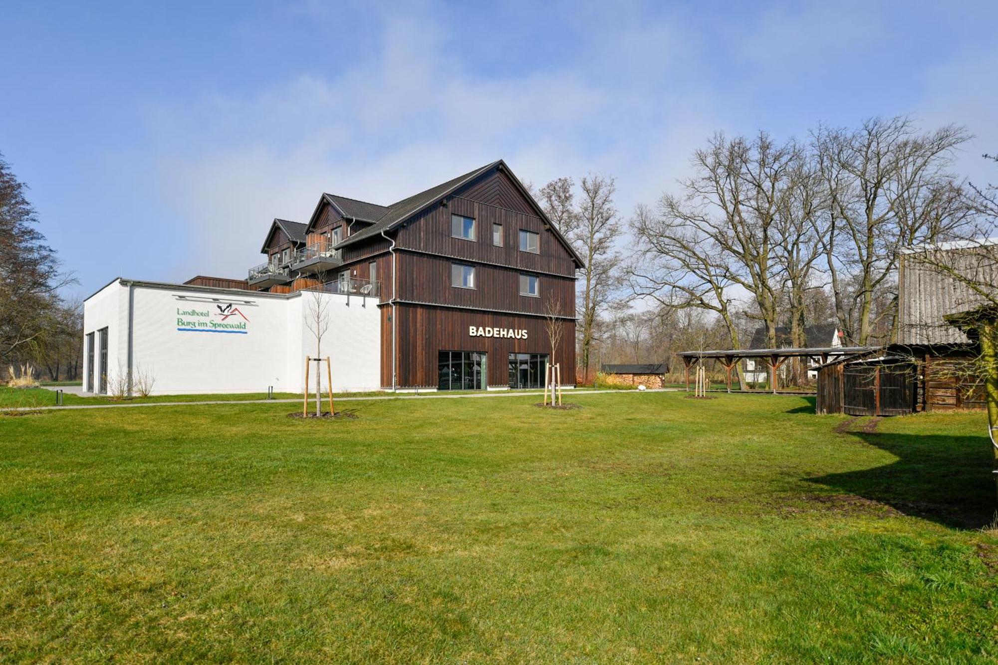 Landhotel Burg Im Spreewald - Resort & Spa Екстер'єр фото