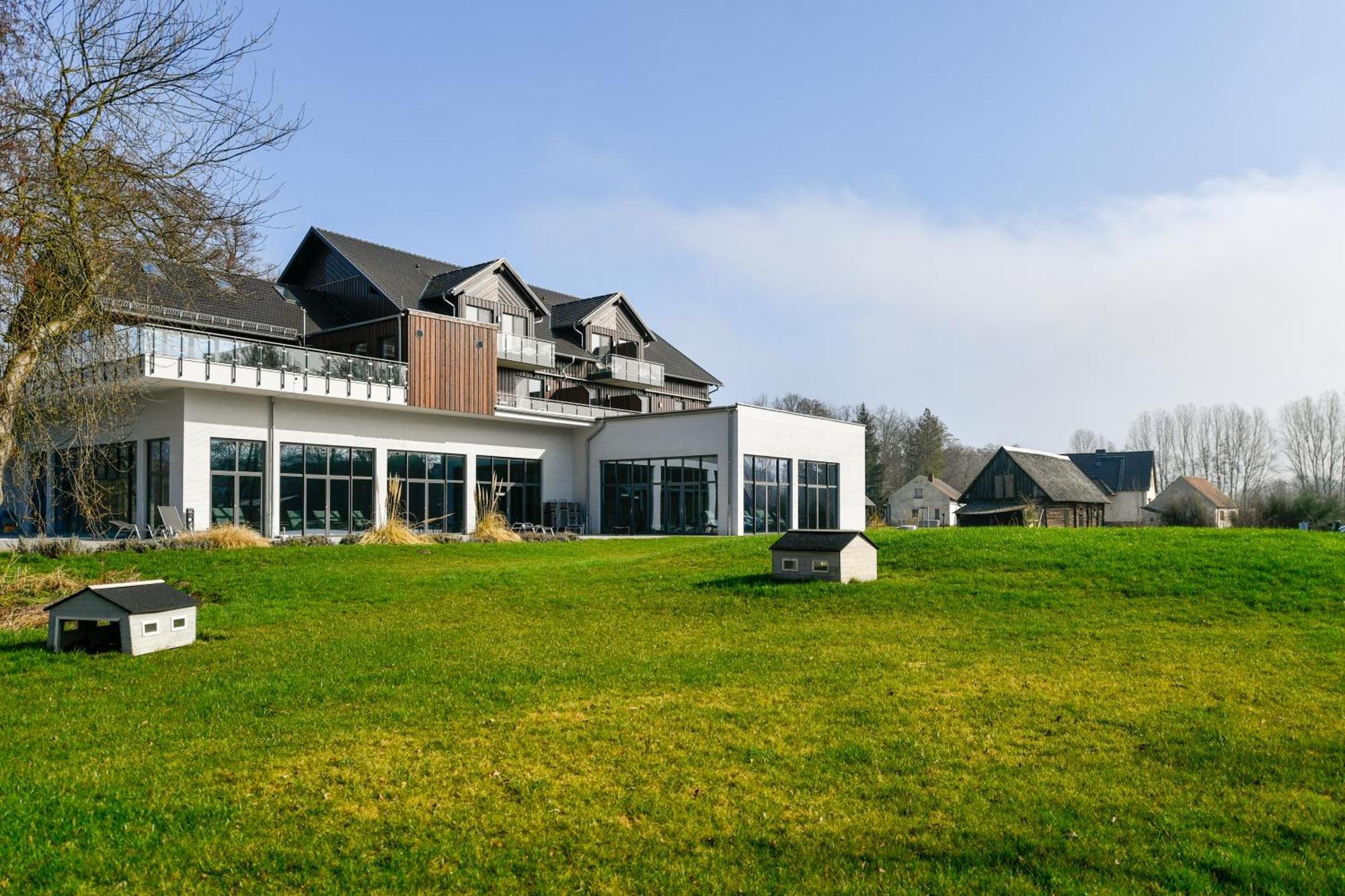 Landhotel Burg Im Spreewald - Resort & Spa Екстер'єр фото